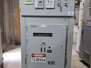 SISTEMA DE MOAGEM DE CIMENTO COM 02 MOINHOS DE BOLAS ATLAS E FURLAN, CAP. 8,5 TON./H, MOTORES WEG 300 E 400 HP, REDUTORES CESTARI E PTI, CLASSIFICADOR, FILTRO DE MANGAS, CCM E TRANSFORMADORES DE 2.500 E 150 KVA (Ref.: C / MOAGEM 1) — leilão em Açailândia/MA (foto 25)