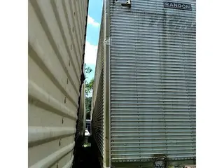 SEMIRREBOQUE BAU REBAIXADO SR RANDONSP FG CG, 2011/2011, Placa FINAL 7 (SP), — leilão em Monte Mor/SP (foto 3)