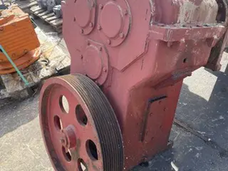 REDUTOR DE VELOCIDADE (GRANDE) — leilão em Cabreúva (foto 2)