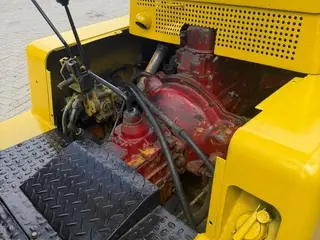 EMPILHADEIRA HYSTER H80 CAP 4 TON A GAS MOTOR 6 CILINDROS ( OPALA)- NÃO ACOMPANHA BOTIJÃO DE GÁS (Ref.: SD30-21702) — leilão em São Paulo (foto 9)