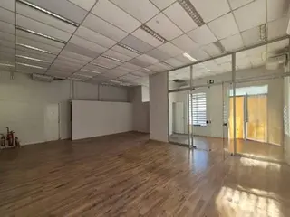 (23% de desconto) - Ex-Agência 240m² com Terreno 400m² | DESOCUPADA | Oscar Bressane-SP | Centro - Condições de Pagamento Facilitadas, Entre em Contato — leilão em Oscar Bressane/SP (foto 13)