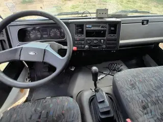 CAMINHÃO CESTO AÉREO FORD CARGO 816 S, 2012/2013, Placa FINAL 4 (SP), (Ref.: JCN) — leilão em São Pedro/SP (foto 2)