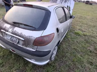 PEUGEOT/206 14 PRESEN FX (sucata) — leilão em Criciúma/SC