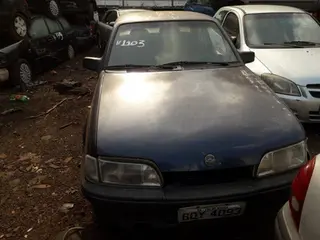 SUCATA MONZA GL CHEVROLET, ANO/MODELO 1994, COR AZUL. — leilão em Foz do Iguaçu/PR (foto 14)