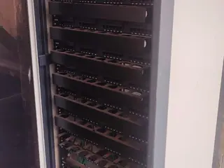 Rack para servidor com 2 — leilão em Belo Horizonte (foto 2)