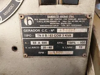 GERADOR DE SOLDA BAMBOZZI , MOTOR DIESEL , GERADOR TN8B/63 SOB CARRETA (Ref.: LL16-21639) — leilão em São Paulo (foto 5)