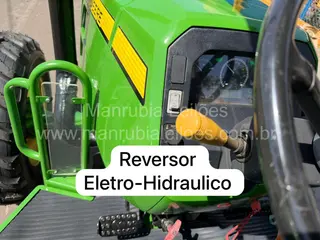 Trator John Deere 5070E 4x4 Ano 2022 /2023, motor mecânico John Deere 3 cilindros turbo e intercooler de fábrica de 70 cv - 3777 horas — leilão em Artur Nogueira/SP (foto 10)