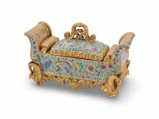 Tinteiro de mesa de porcelana — leilão em São Paulo
