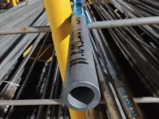 TUBO FLEXÍVEL, NIPLE, TUBO INOX E OUTROS — leilão em Macaé/RJ (foto 60)