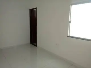 Casa 68m² com Terreno 120m² | Feira de Santana-BA | Jardim Cruzeiro | Oportunidade - Próx. à Av. Transnordestina e ao Hospital da Mulher - Financiamento até 420 Meses! — leilão em Feira de Santana/BA (foto 3)