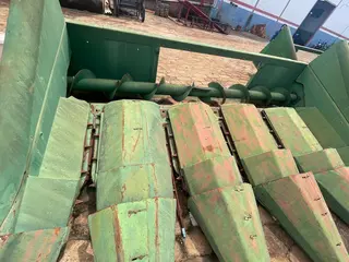 PLATAFORMA DE MILHO SLC JOHN DEERE 5 LINHAS (90 CM) - ID: #3552675 — leilão em Barretos/SP (foto 3)