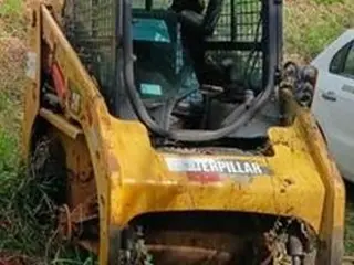 SUCATA DE MINICARREGADEIRA CATERPILLAR 226B, ANO: 2015, SÉRIE: NÃO IDENTIFICADO (Ref: MC-123 ) — leilão em Ouro Branco/MG