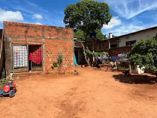 Direitos sobre lote, com área de 275,00 metros quadrados, Cianorte/PR — leilão em Cianorte/PR (foto 4)