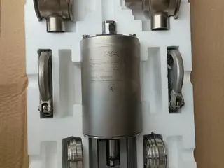 VÁLVULA, CHAVE DE PARTIDA, INVERSOR, CONTROLADOR, FONTE E OUTROS (Ref.: CONTAINER 01) — leilão em Pouso Alegre/MG