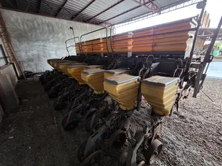 Valtra Hitech BP 1508 - Sertanópolis - PR — leilão em Sertanópolis/PR (foto 2)