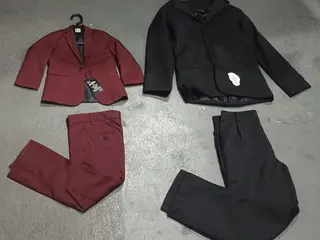 MAIÔS, ROUPAS INFANTIS, CAMISAS FEMININAS DIVERSAS E OUTROS (71 PÇ) (Ref.: SO110/SO129/SO130) — leilão em São Paulo (foto 15)