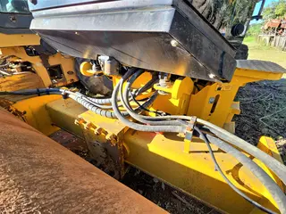 ROLO COMPACTADOR VIBRATÓRIO MULLER VAP 55 ANO: 2021 — leilão em Taió/SC (foto 3)