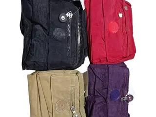 APROX. 100 BOLSAS FEMININAS PEQUENA DE PANO COM ALÇA — leilão em São Caetano do Sul (foto 3)