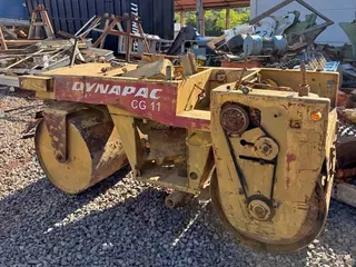 Rolo Compactador de Solo Dynapac CG 11 — leilão em Mato Leitão (foto 8)