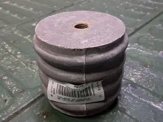 MATERIAIS ELÉTRICOS: PLACA DE CONTATORES, PLACA DIGIMED, LÂMPADA DE MAGNÉSIO, ISOLADOR DO SUPORTE DE CÉLULAS E OUTROS — leilão em Cubatão/SP