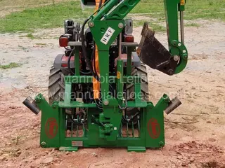 Braço Valetador fixo equipamento novo acoplável em trator Agrícola , serviço tipo: Retroescavadeira — leilão em Artur Nogueira/SP (foto 5)