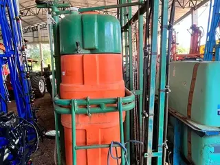 PULVERIZADOR 1000LTS SOLOMAQ BARRA 14MTS ANO: 2019 - USADO — leilão em Cunha Porã/SC (foto 3)