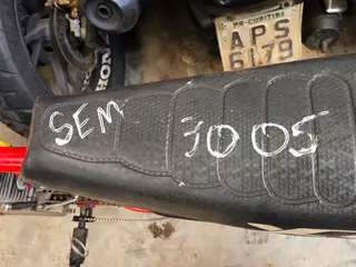 SUCATA BICICLETA MOTORIZADA, S/R, VERMELHA — leilão em Maringá