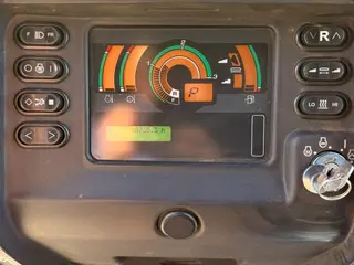 TRATOR DE ESTEIRAS KOMATSU D51EX-22 ANO: 2021 — leilão em Chapecó/SC (foto 17)