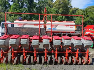 Plantadeira Kuhn Metasa PDM PV 900 - Ano 2009 — leilão em Ponta Grossa/PR