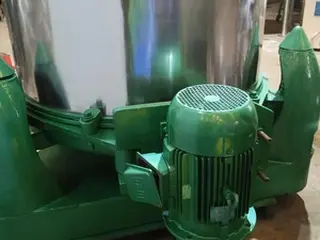 CENTRIFUGA DE CESTO EM AÇO INOX, CAPACIDADE 250 LITROS — leilão em Santo André/SP