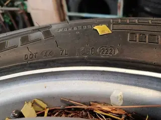 17 UNIDADES DE- PNEUS 215 RODA FERRO USADOS / MARCA: DIVERSOS TIPO II. (Ref.: DR393) — leilão em São Bernardo do Campo (foto 11)