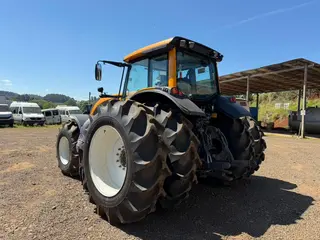 TRATOR DE PNEUS VALTRA BH184 HT 4 ANO: 2022 — leilão em Cordilheira Alta/SC (foto 12)