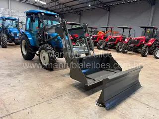 Trator LS Tractor U60 4x4 Ano 2017, cabinado de fábrica e conjunto (novo) de lamina e concha dianteira com apenas 4556 horas — leilão em Artur Nogueira/SP (foto 12)