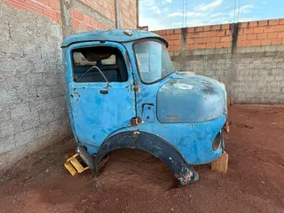 CABINE PARA CAMINHÃO MERCEDES-BENZ 1113 COR AZUL ID #3847816/AZ — leilão em Tupaciguara/MG (foto 3)