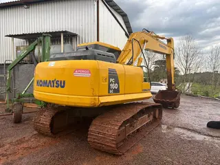 ESCAVADEIRA HIDRÁULICA KOMATSU PC160LC-7B ANO: 2009 — leilão em Barra Funda/RS (foto 12)