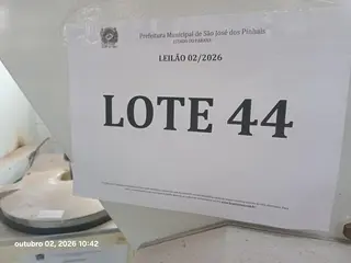 Máquina Modeladora de pães Marca: G. PANIZ — leilão em São José dos Pinhais/PR