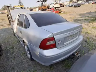 GM/VECTRA GLS (sucata) — leilão em Criciúma/SC (foto 3)