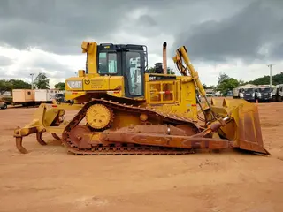 Caterpillar D6T 2013 — leilão em Canaã dos Carajás/PA (foto 4)
