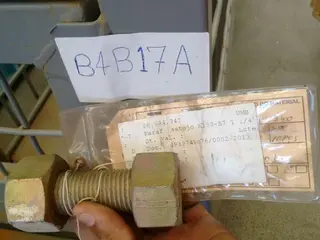 PERFIL EXTRUDADO, PORCA SEXT, BARRA ROSCADA E OUTROS (APROX. 1.124 UNIDADES) — leilão em Macaé/RJ (foto 27)