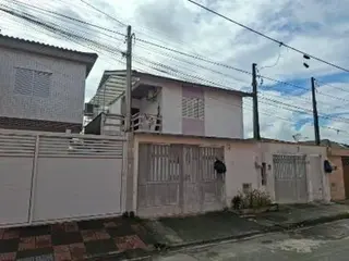 Casa 109m² com Terreno 127m² | São Vicente-SP | Samaritá - 3 Dorms e 2 Vagas - Financiamento até 420 Meses — leilão em São Vicente/SP