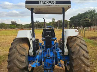 Trator New Holland 4630 4X4 - ID: #2953229 — leilão em Uberaba/MG (foto 8)