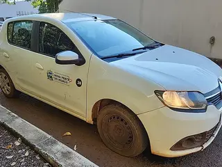 RENAULT SANDERO EXPR 16 ANO: 2015/2016 PLACA FINAL 9 (PR) — leilão em Nova Prata do Iguaçu/PR (foto 3)