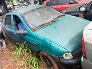 SUCATA FIAT PALIO EDX, ANO/MODELO 1996/1997, COR VERDE — leilão em Cascavel/PR