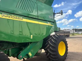 COLHEITADEIRA JOHN DEERE 1550 ANO 2009 + 2 PLATAFORMAS + CARRETINHA — leilão em Francisco Beltrão/PR (foto 38)