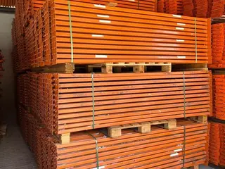 60 POSIÇÕES DE PORTA PALLETS COM APROX 3,60 MTS DISTRIBUÍDO EM 11 MONTANTES COM APROX.3,60 MTS DE ALTURA E 40 LONGARINAS COM 2,70 MTS, PERFAZENDO 10 MÓDULOS (Ref.: PLN-MCD) — leilão em São Paulo (foto 3)