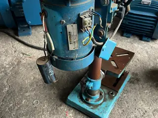 Furadeira de Bancada Industrial - FEMA M.A. 817 ( CARCAÇA) — leilão em São Paulo/SP (foto 3)