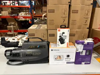 LOTE CONTENDO BENS DIVERSOS - PARA CONSERTO - NO ESTADO - SEM GARANTIA — leilão em Porto Alegre/RS