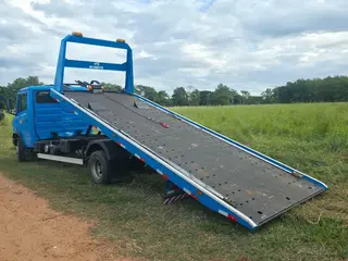 CAMINHÃO MERCEDES 710 PRANCHA - ANO 1999 — leilão em Votuporanga/SP (foto 6)