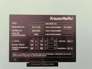 INJETORA PARA PLASTICOS MARCA KRAUSSMAFFEI CAPACIDADE 500 TONELADAS — leilão em Artur Nogueira (foto 4)