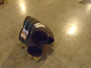 FLANGE SOLTO, CURVA TUBO, JUNTA DRESSER E OUTROS — leilão em Macaé/RJ